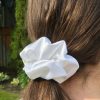 Σατέν Scrunchies