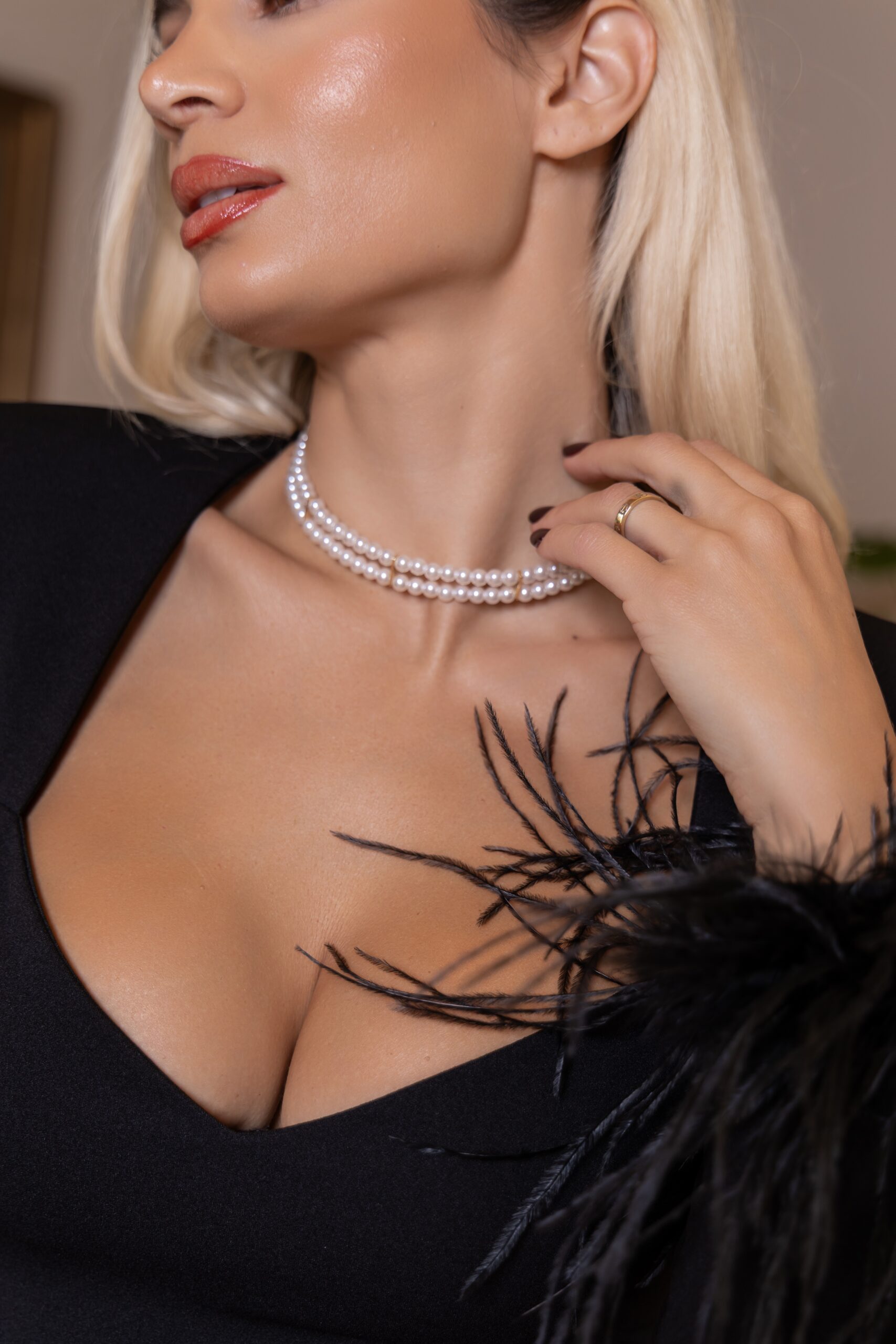 Οthelia μαργαριταρένιο Choker